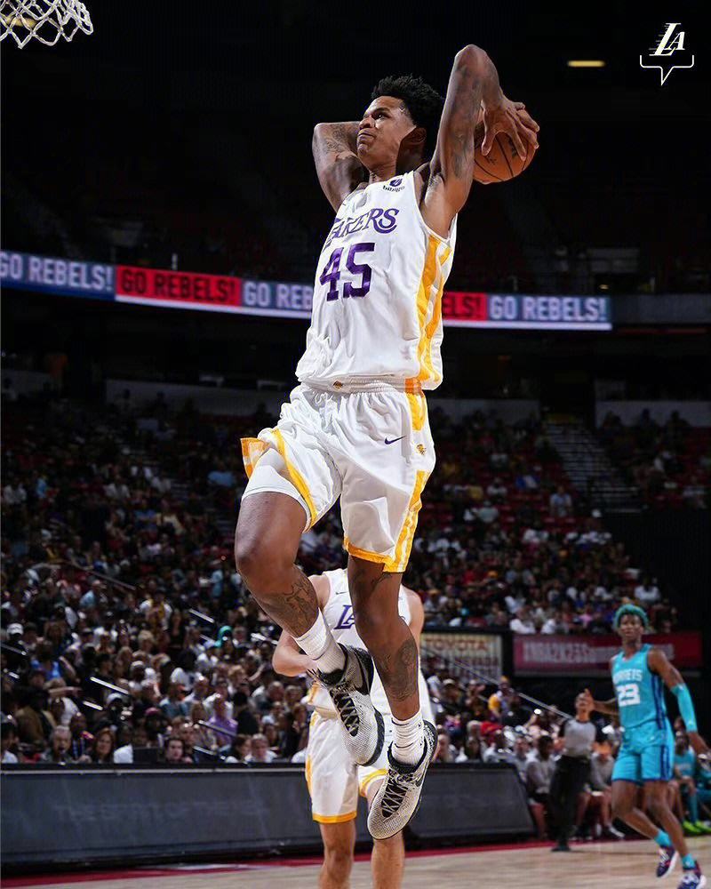 九游app下载中心-新人王：谁将成为本赛季最耀眼的新人