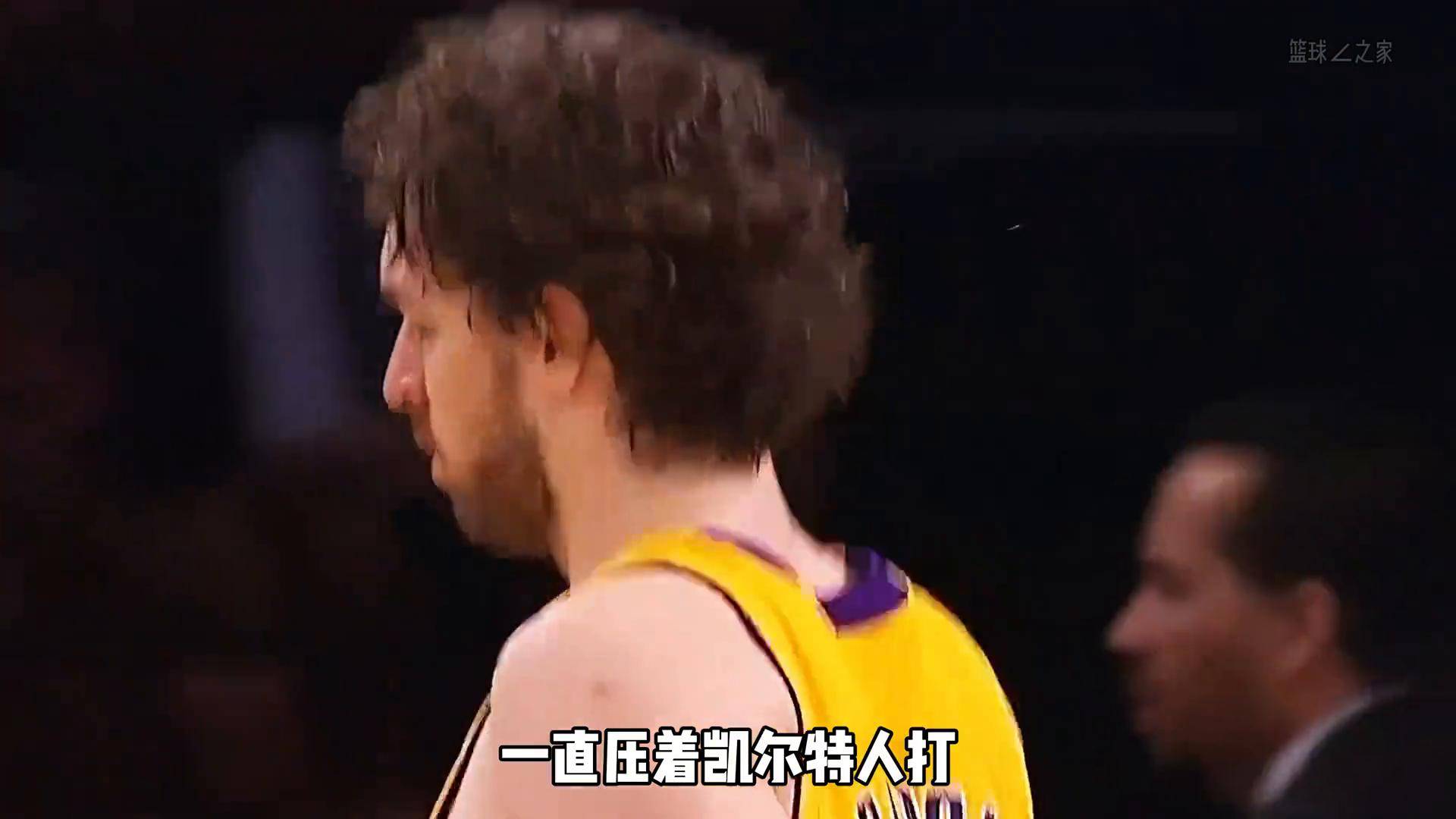 九游-关键篮板：李磊抢得无数重要防守篮板！的简单介绍