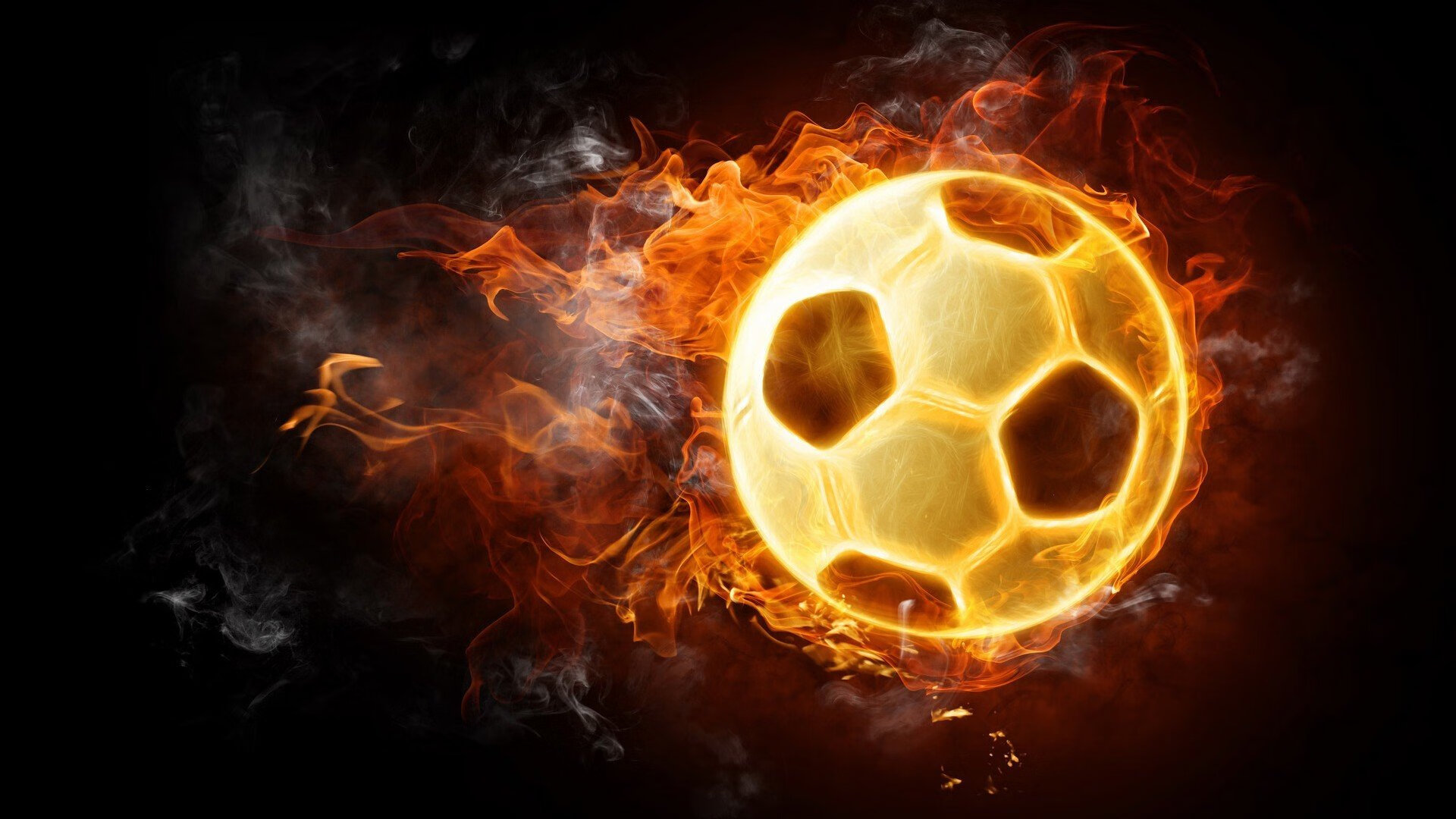 足球裁判培训体系升级，智能辅助设备全面应用，足球裁判技术